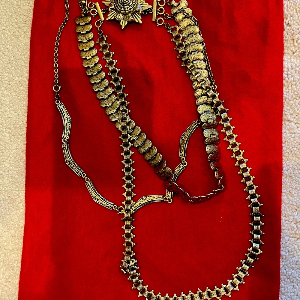 Cabi gold statement necklace